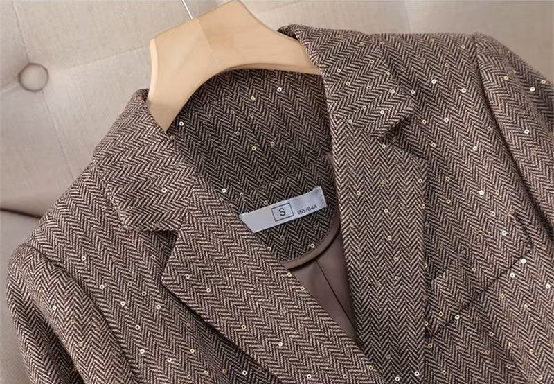 Blazer feminino com design elegante,  executivo primavera/outono  confortável.