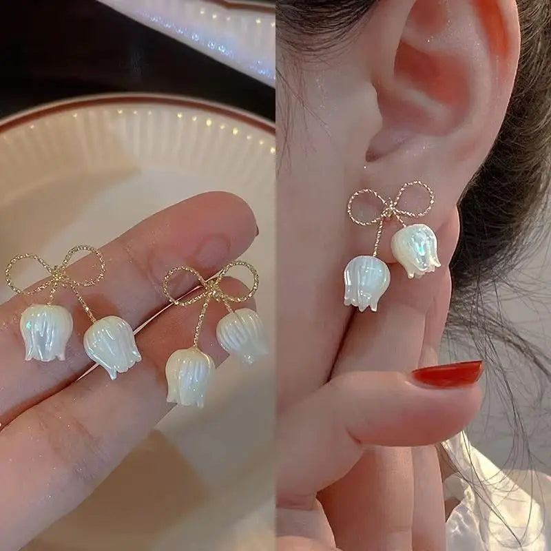 Brincos de flores verdes para moda feminina com folhas de zircônia de luxo.