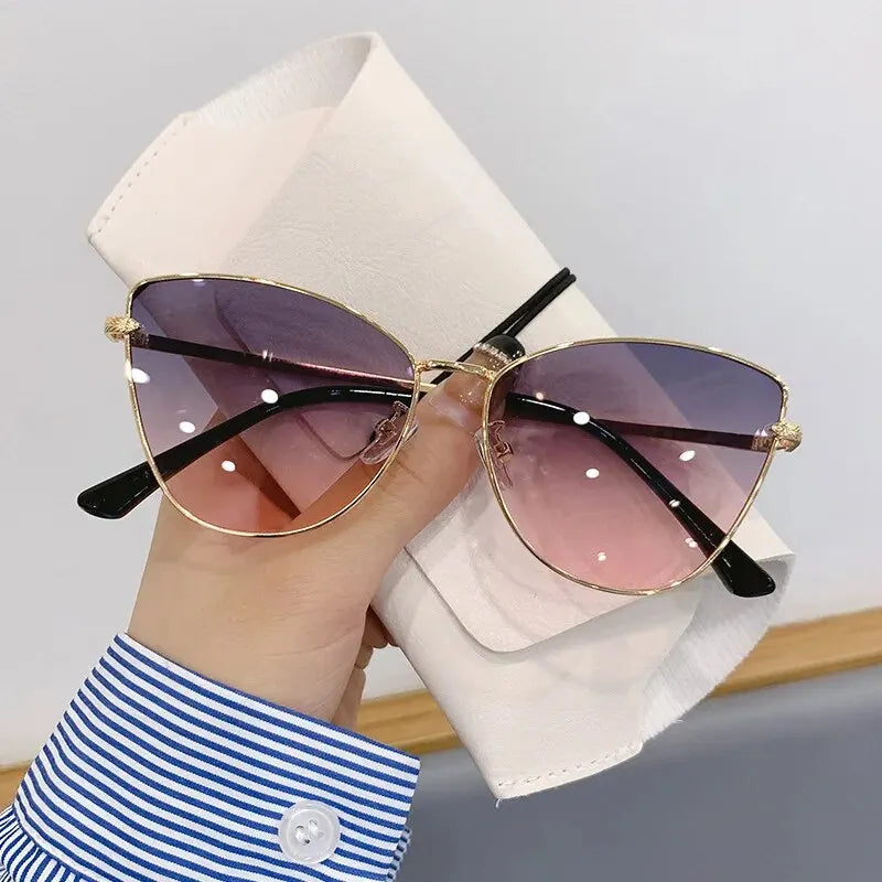 Óculos de sol retrô de metal com armação pequena estilo gatinho UV400