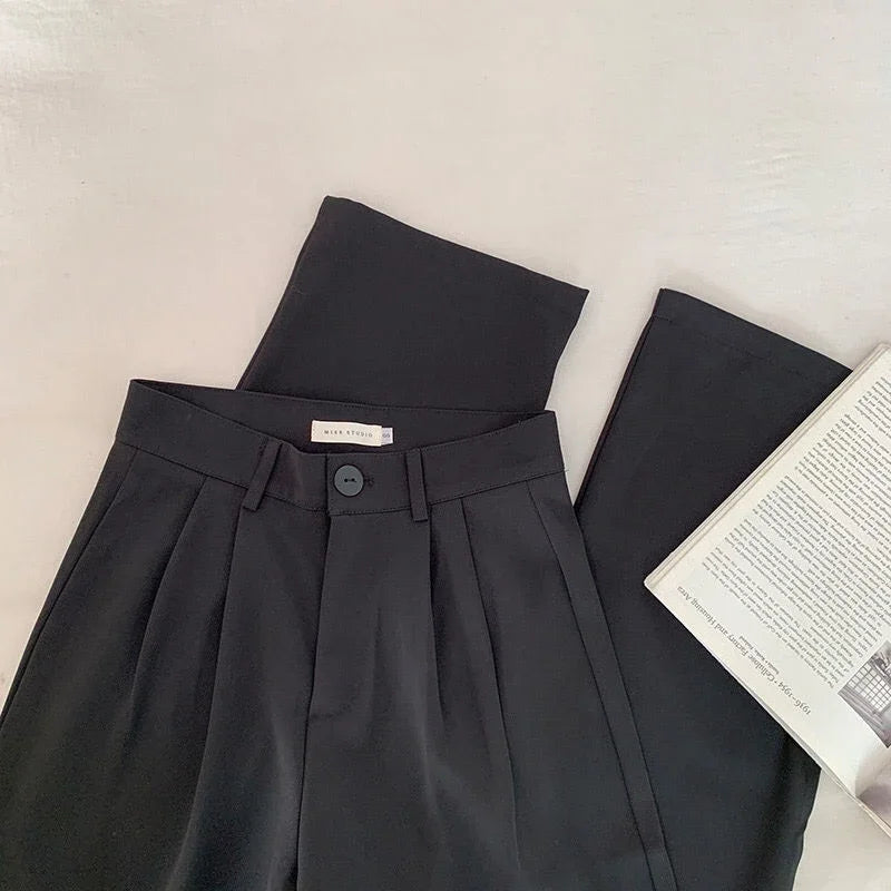 Calça Social feminina de cintura alta, reta, para escritório moda social.