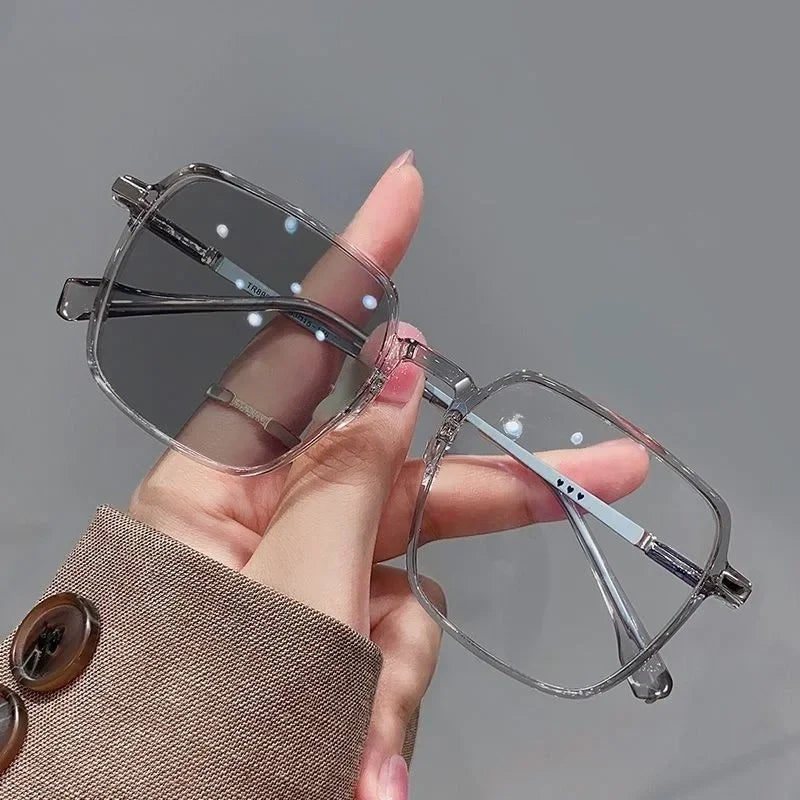 Óculos de grau antirradiação fotocrômicos de metal moda para mulheres.