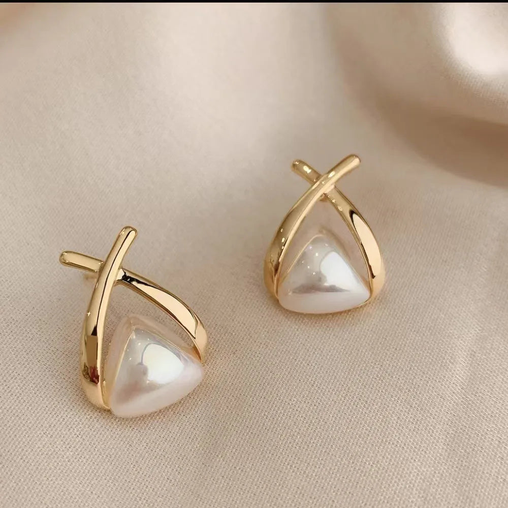Brincos de pérolas  redondos de coração, brincos elegantes de amor para festa, casamento, joias para presente.