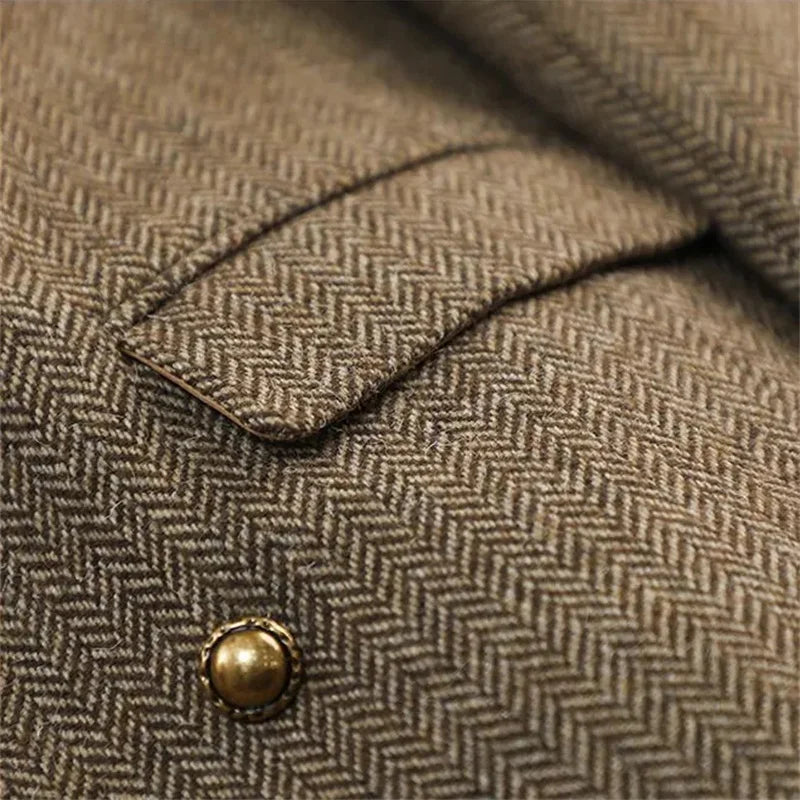 Blazer feminino de alta qualidade  com design moderno e elegante para mulheres que gostam de se vestir bem!