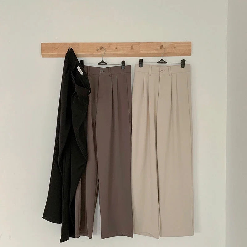 Calça Social feminina de cintura alta, reta, para escritório moda social.