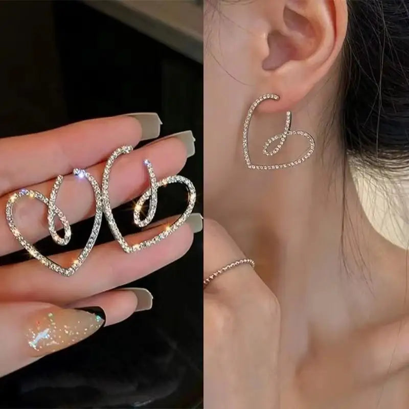 Brincos de flores verdes para moda feminina com folhas de zircônia de luxo.