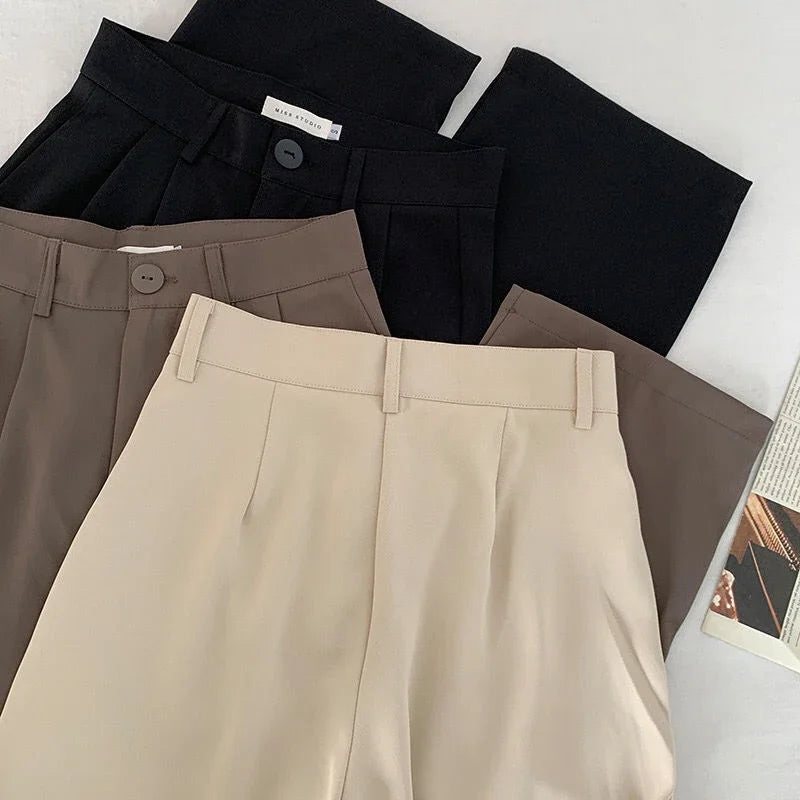 Calça Social feminina de cintura alta, reta, para escritório moda social.